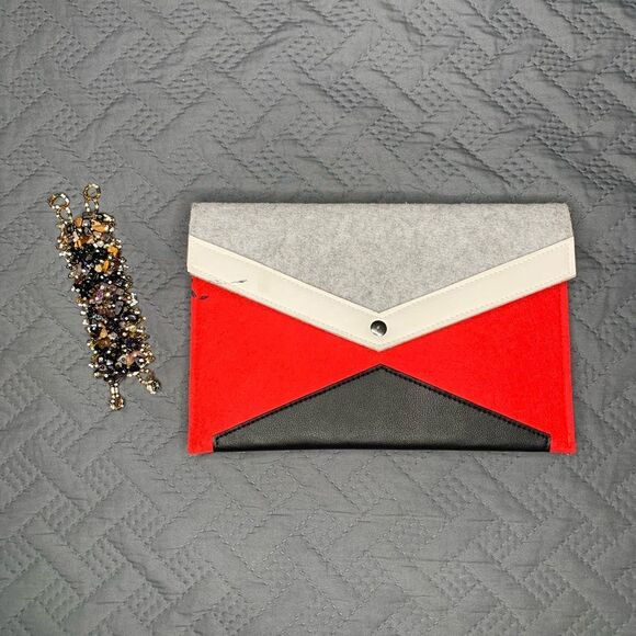 Elegant Red and Gray Women's Clutch and Bracelet - Picture 1 of 7